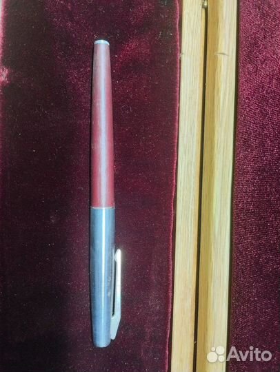 Перьевая поршневая ручка СССР