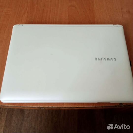 Нетбук Samsung