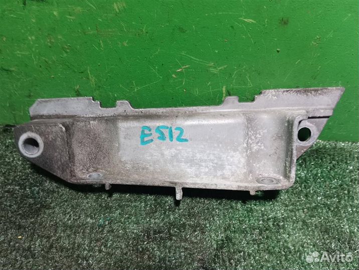 Кронштейн опоры кпп Chrysler PT Cruiser 2007