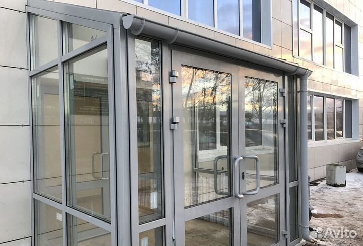 Алюминиевая дверь 1520х2100