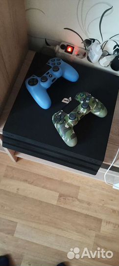 Sony playstation 4 pro 1tb