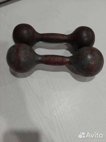 Гантели 5 кг и 4 кг