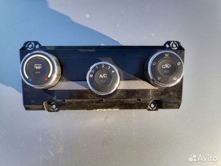 Блок управления климат-контроль Geely Emgrand EC7