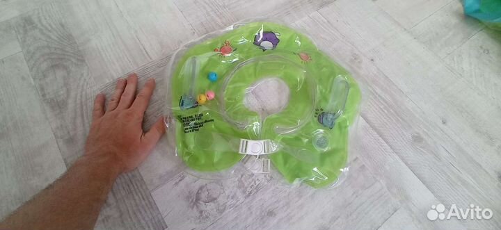 Круг на шею для купания