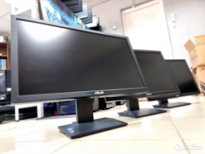 Монитор Asus 24