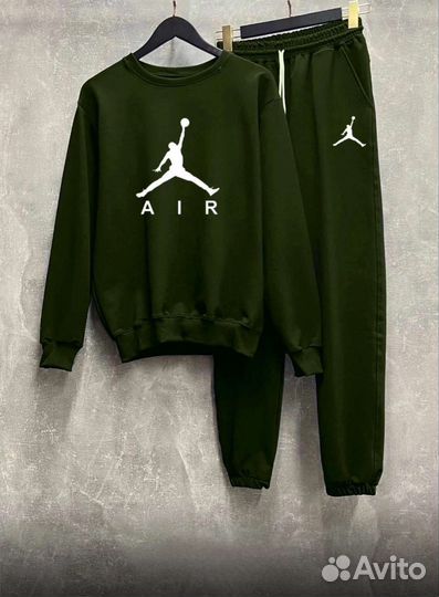 Спортивные костюмы мужские и женские парные