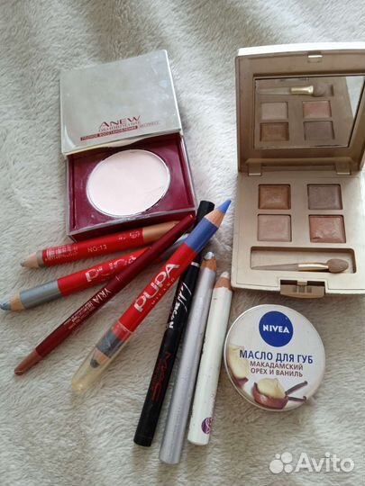 Набор косметики одним лотом