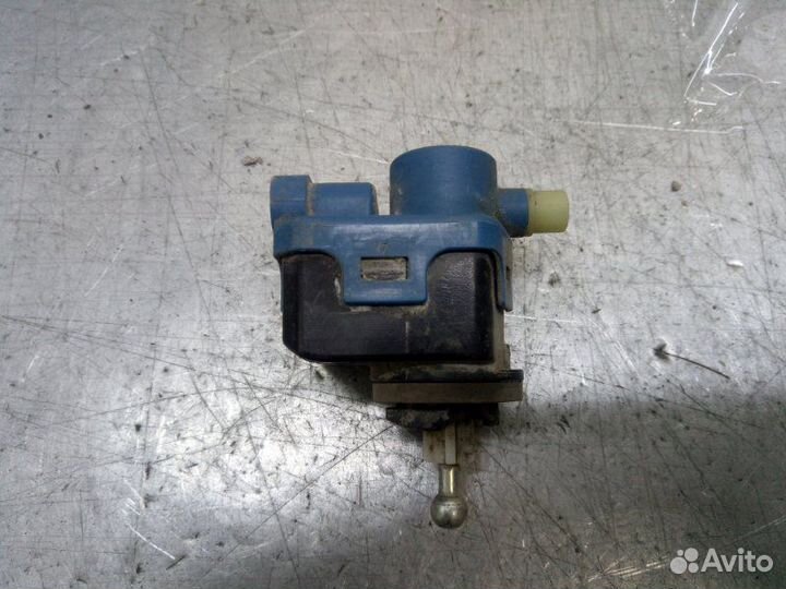 Моторчик корректора фары Renault Logan 2005-2014