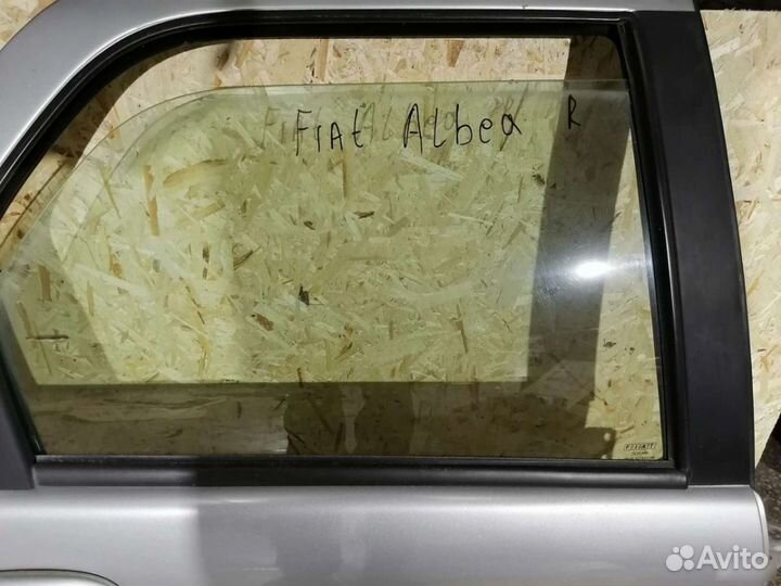 Стекло задней двери Фиат Альбеа