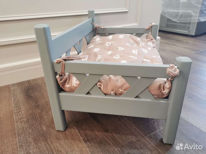 Лежанка для собак и кошек(плед в подарок)