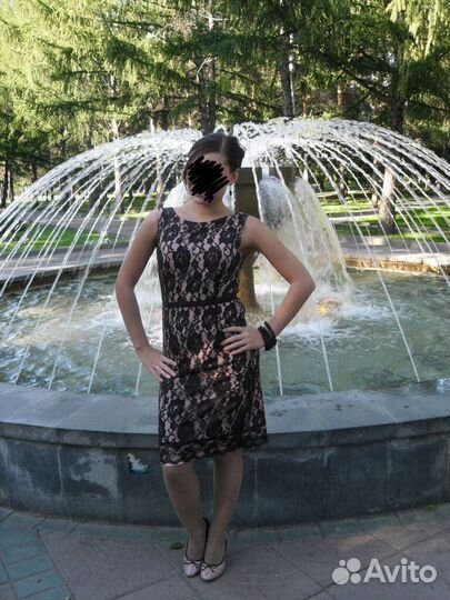 Нарядное платье