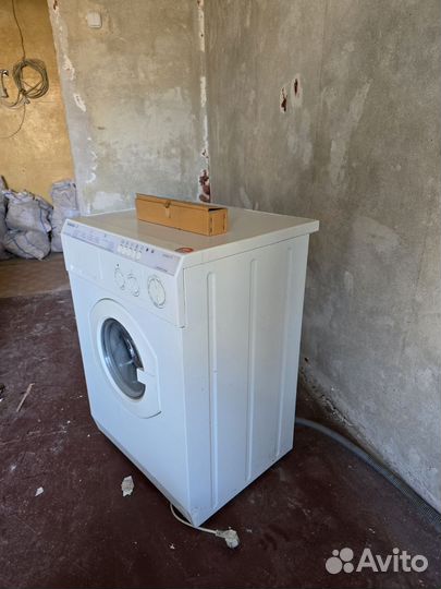 Стиральная машина Ariston AL858CTX