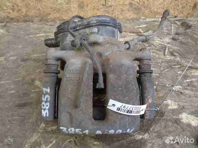 Суппорт задний правый Audi A8 D4