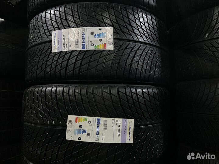 Michelin Pilot Alpin 5 285/40 R20 и 295/35 R21 108V