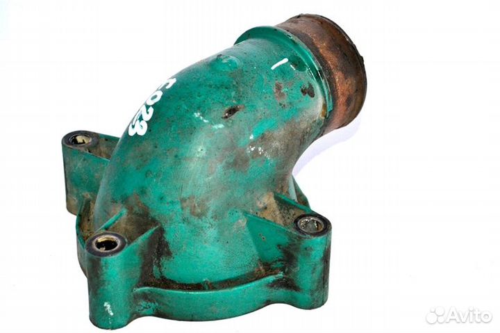 Крышка корпуса термостата volvo VNL 780 (01.06)