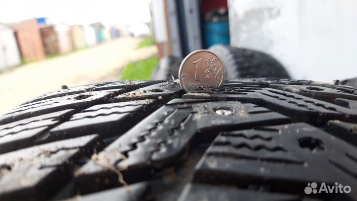 Hankook Winter i'pike rs2 195/65 r15 на дисках