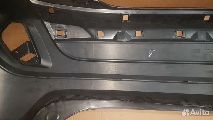 Бампер новый задний Outlander 2015-2018 6410C994