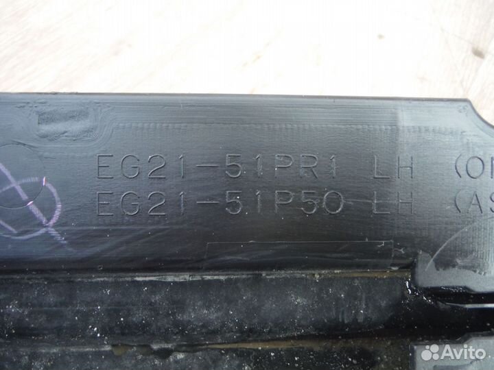 Порог накладка левый Mazda CX7 2010