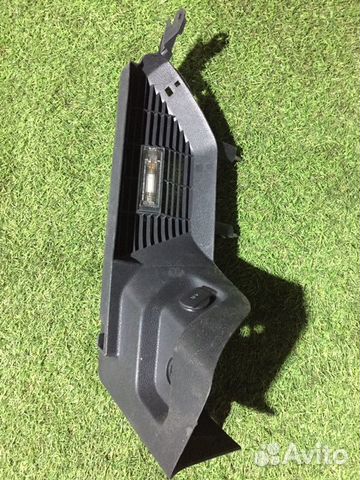 Обшивка багажника задняя правая Volkswagen Golf R