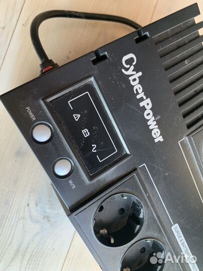 Источник бесперебойного питания