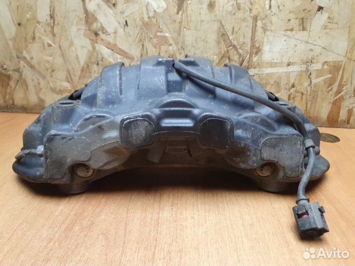 Суппорт передний правый Volkswagen Touareg 7P cgea