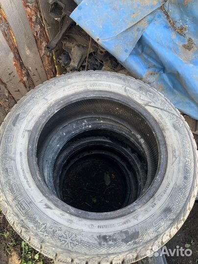 Gislaved Nord Frost 5 195/65 R15 91T