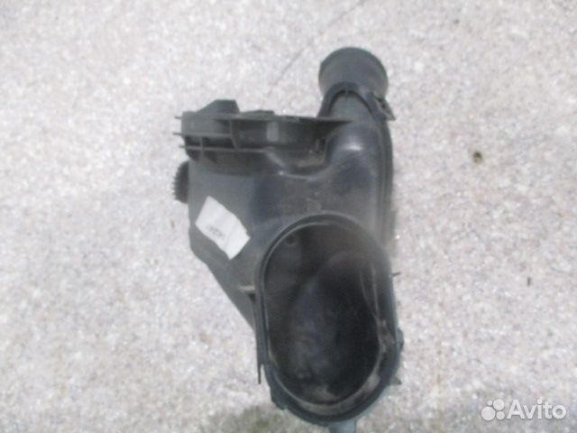 Воздуховод двери с дефлектором левый Mercedes-Benz