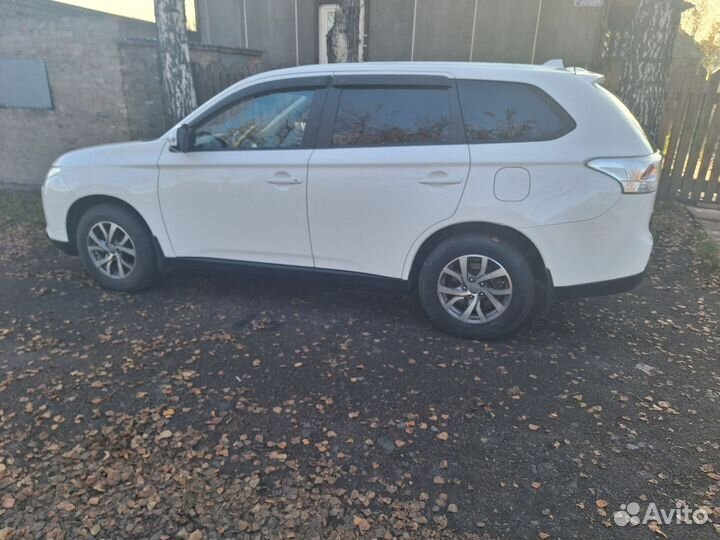 Mitsubishi Outlander 2.0 CVT, 2013, 294 000 км