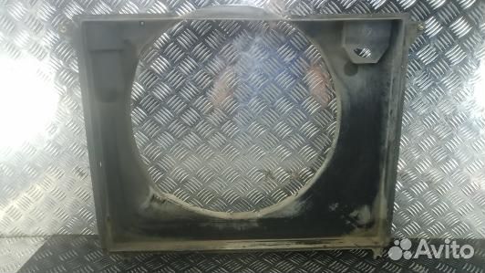 Диффузор вентилятора toyota hilux RN70 (6TD02KG01)