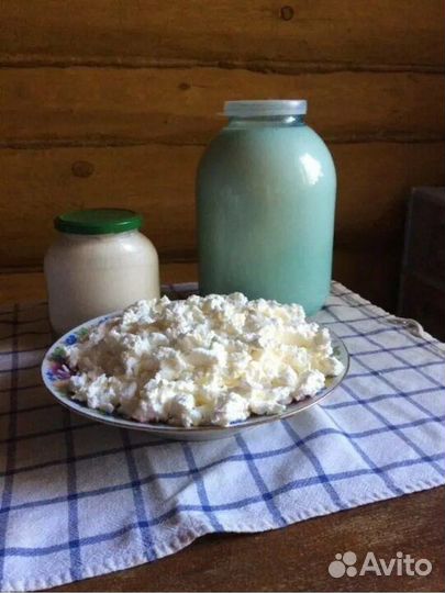 Домашняя продукция.Творог,молоко,сметана,сыр,масло