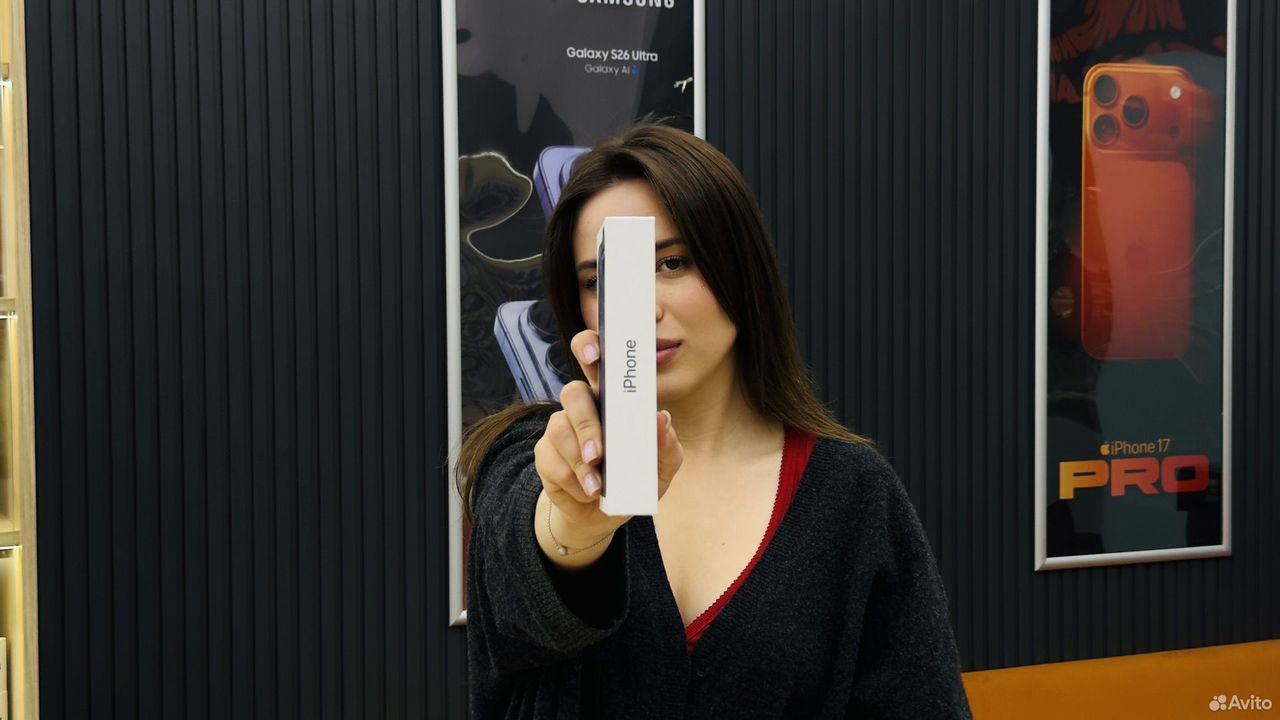 iPhone 17 Pro Max, 256 ГБ, SIM + eSIM