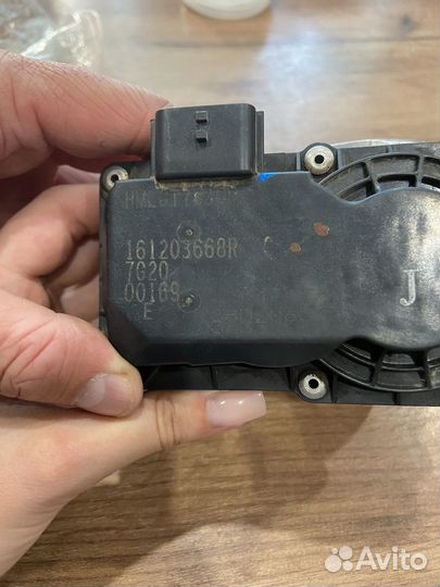 Дроссельная заслонка