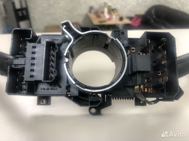 Подрулевой переключатель Ауди А6 С5