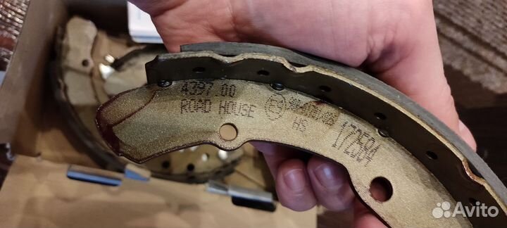 Тормозные колодки на audio 80