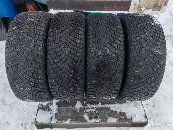 Continental IceContact 3 215/60 R16 99T