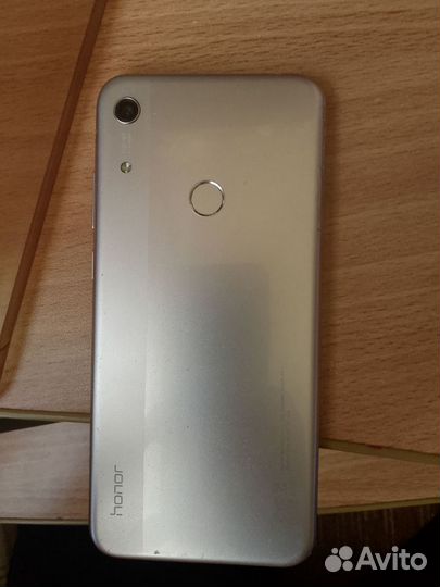 HUAWEI Y6 (2019), 2/32 ГБ