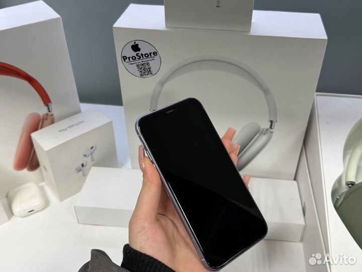 iPhone 11, 128 ГБ