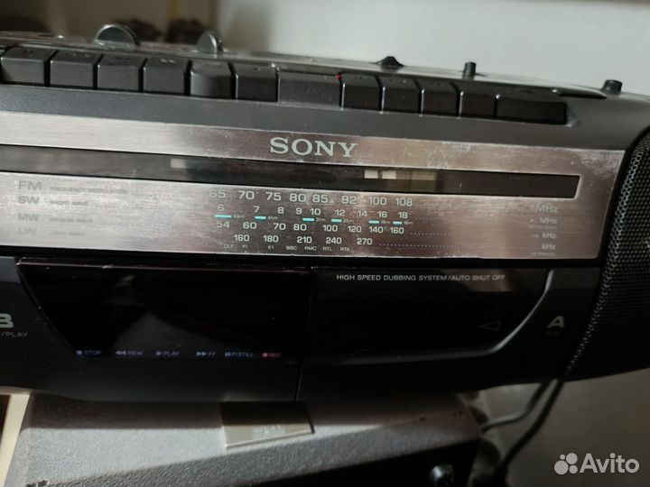 Магнитофон sony