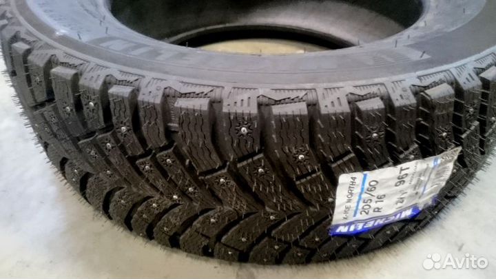 Michelin X-Ice North 4 275/45 R19 108T