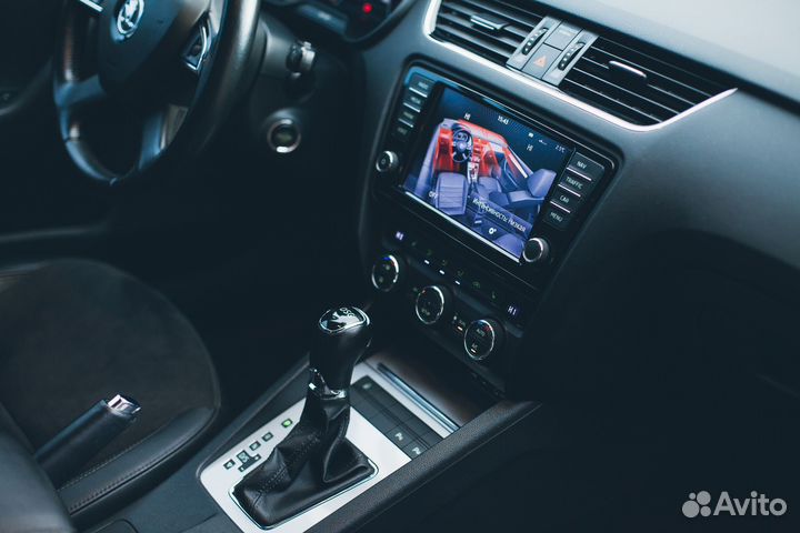 Skoda Octavia 1.8 AMT, 2015, 85 650 км