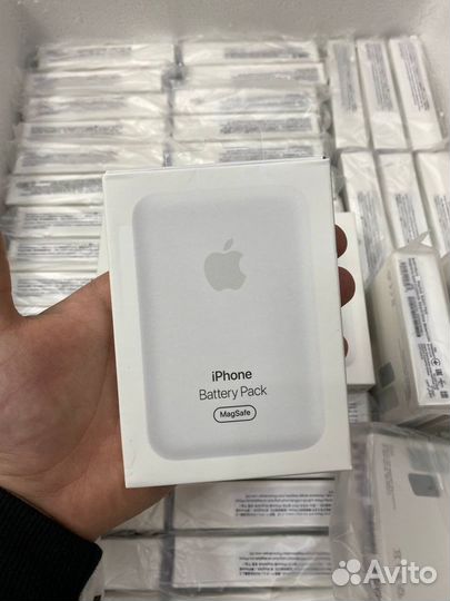 iPhone battery pack