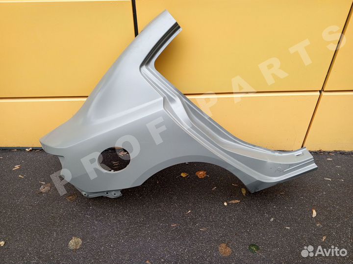 Крыло заднее правое Mazda 3 BK 03-09