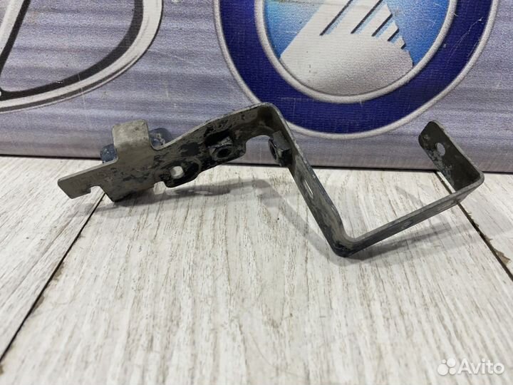 Кронштейн LADA xray