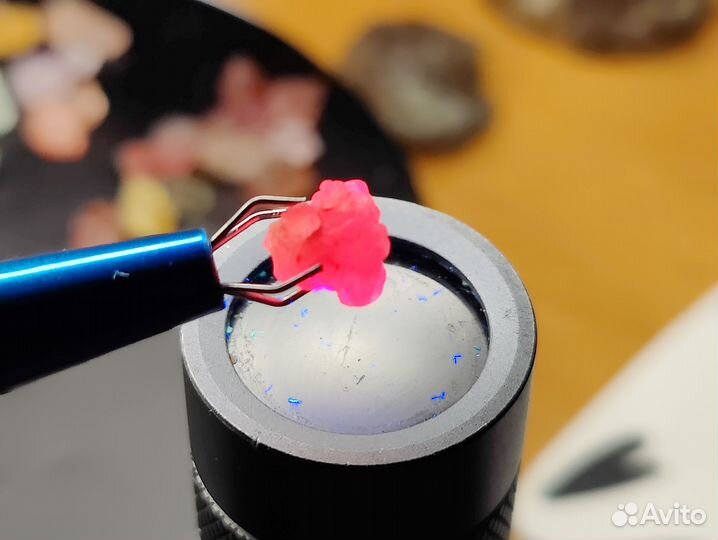 Шпинель. Природный кристалл. Бирма