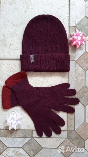 Шапка бини с женская вязаная комплект с перчатками