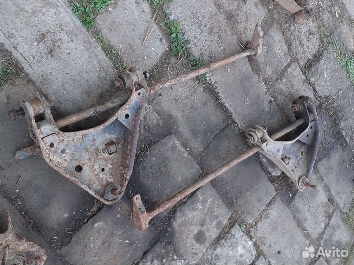 Форд Эксплорер 1995г. Головка двигателя 4.0i