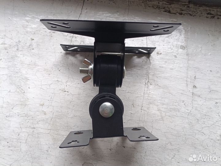 Кронштейн для телевизора поворотный