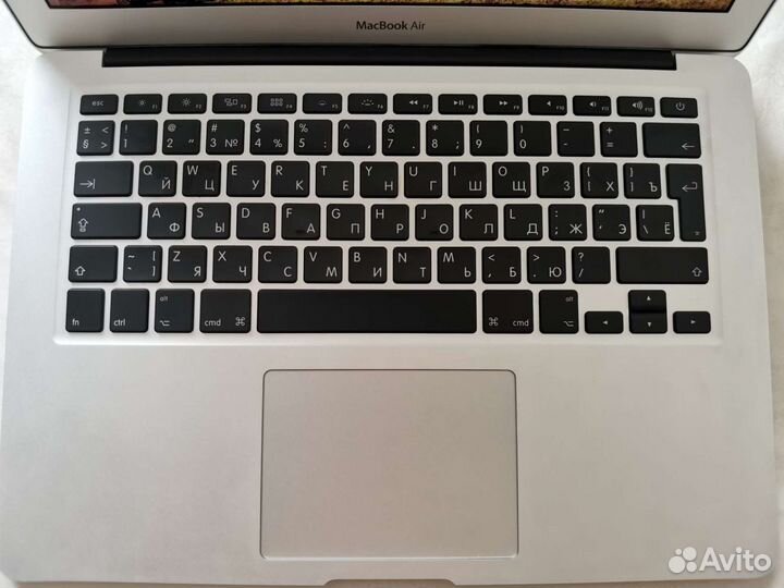 Apple MacBook Air 13 2011