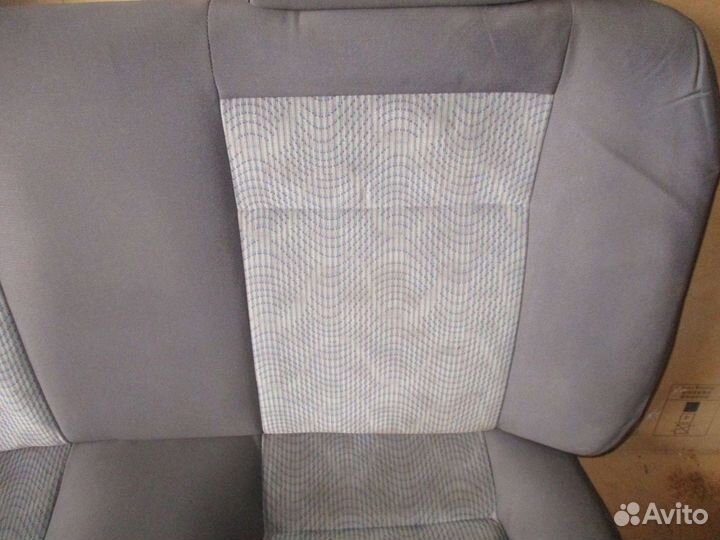 Сиденье заднее (диван) Daewoo Nexia