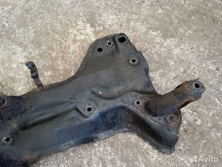 Балка подмоторная Peugeot 206 2A/C 1.6 2001